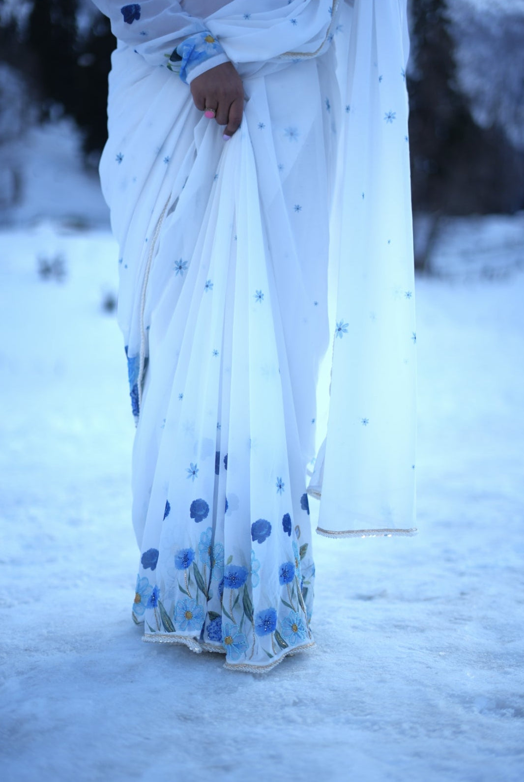 Snow Bloom Embroidered Georgette Saree