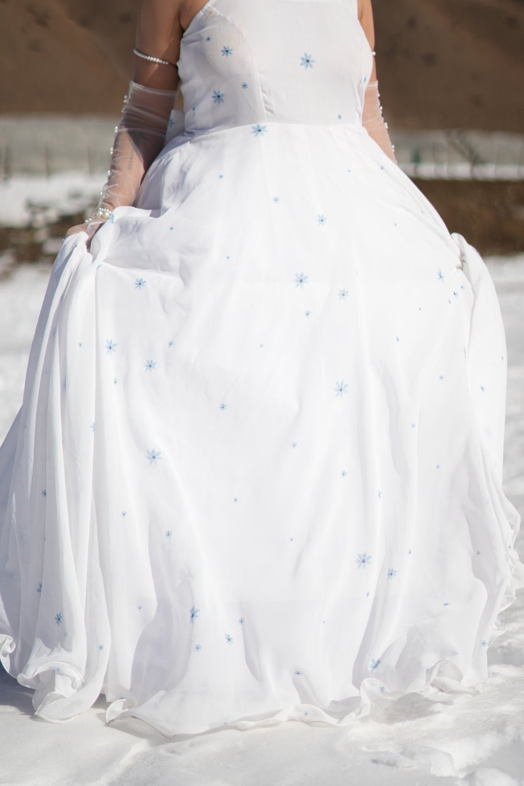 Snow Pearl Bow Georgette Gown – White Open-Back Maxi Dress