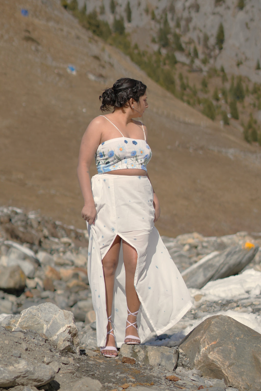 Snow Bloom Co-Ord Set – Floral Crop Top & Flowing Maxi Slit Skirt